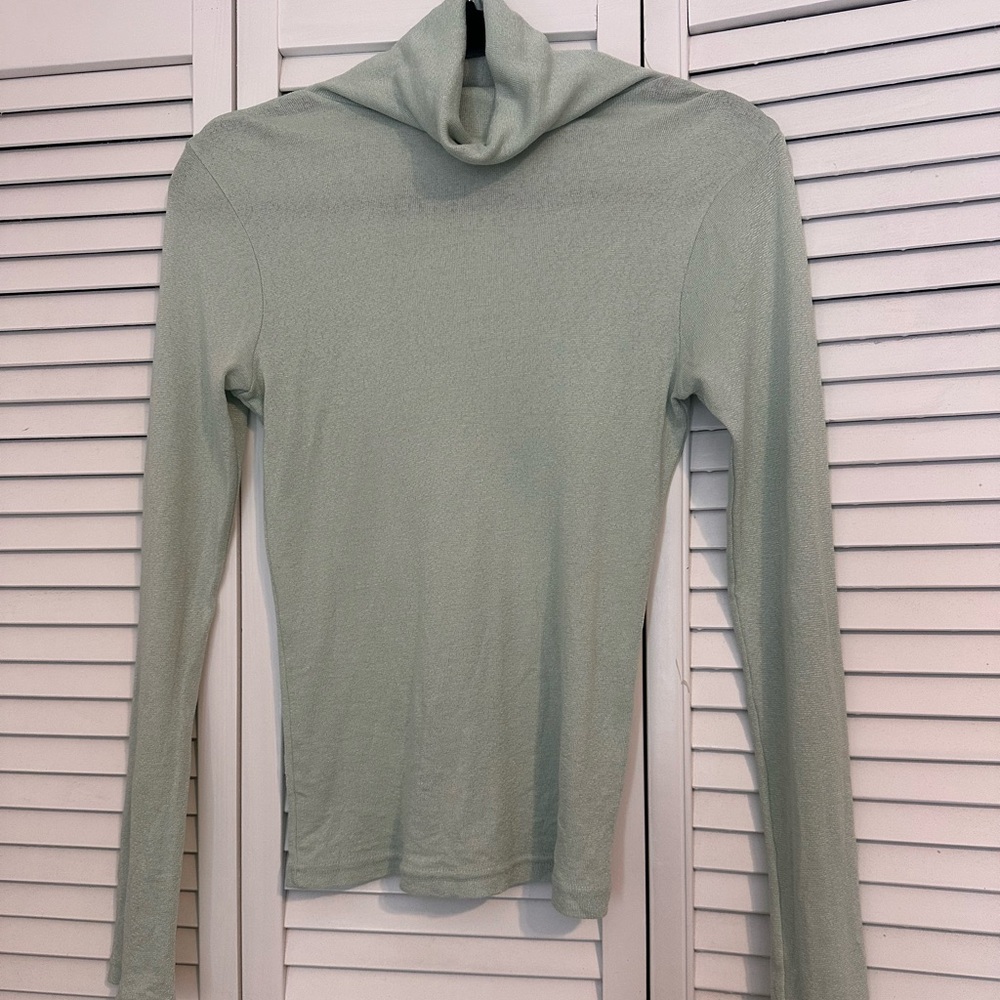Michael Stars Light green turtleneck